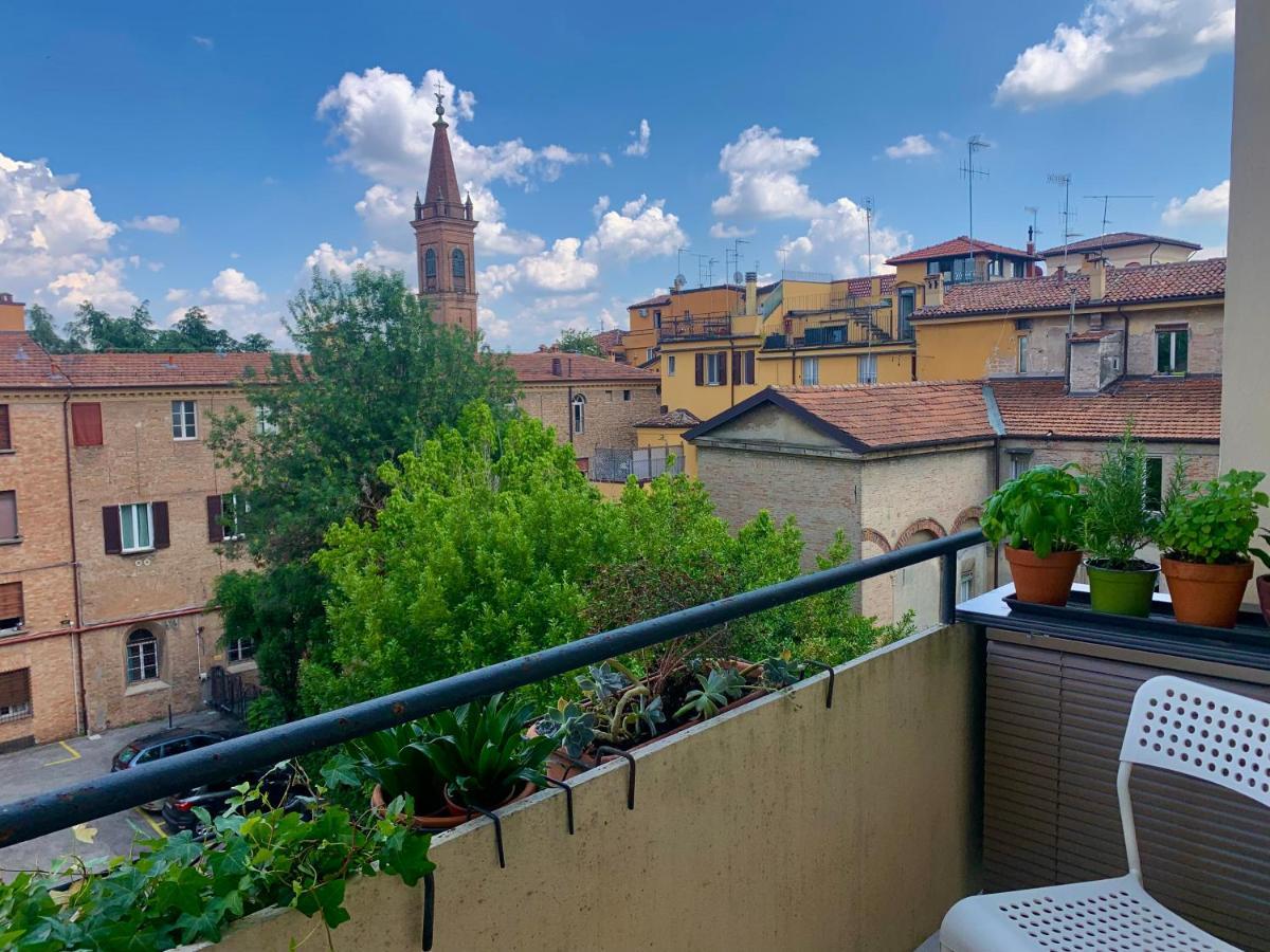 Charming Home Towers-Roofs View Bologna Eksteriør billede